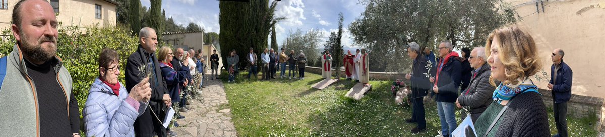 RobertoBosi52's tweet photo. Caro @GiuNotar lavoriamo insieme per la #PacePacePace e la #GiustiziaGiustiziaGiustizia !!
L’incontro di domenica al S. Girolamo a Spello è stato meraviglioso e provvidenziale !!!!
God bless you immensely!!!!! https://t.co/zRpy88Y3gs