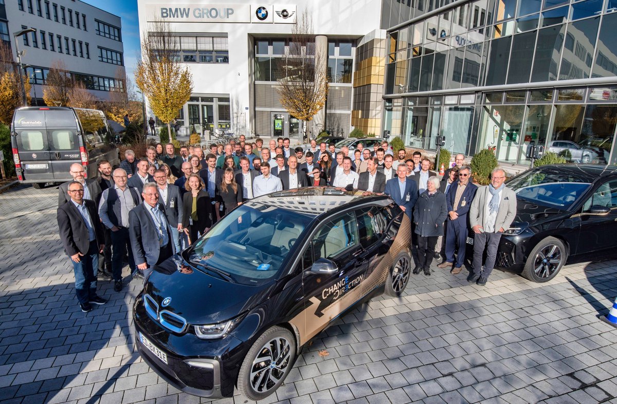 FfE_Muenchen's tweet photo. Die Ergebnisse der FfE aus dem Projekt "Bidirektionales Lademanagement" #BDL zu den Themen #UseCases, #Netzbelastung, #Energiesystem, #iMSys, #Handlungsempfehlungen und dem #Feldversuch sind nun in unserem FfE-BDL-Abschlussbericht veröffentlicht: https://t.co/pujFCdWx1s https://t.co/6lpiLdqtNX
