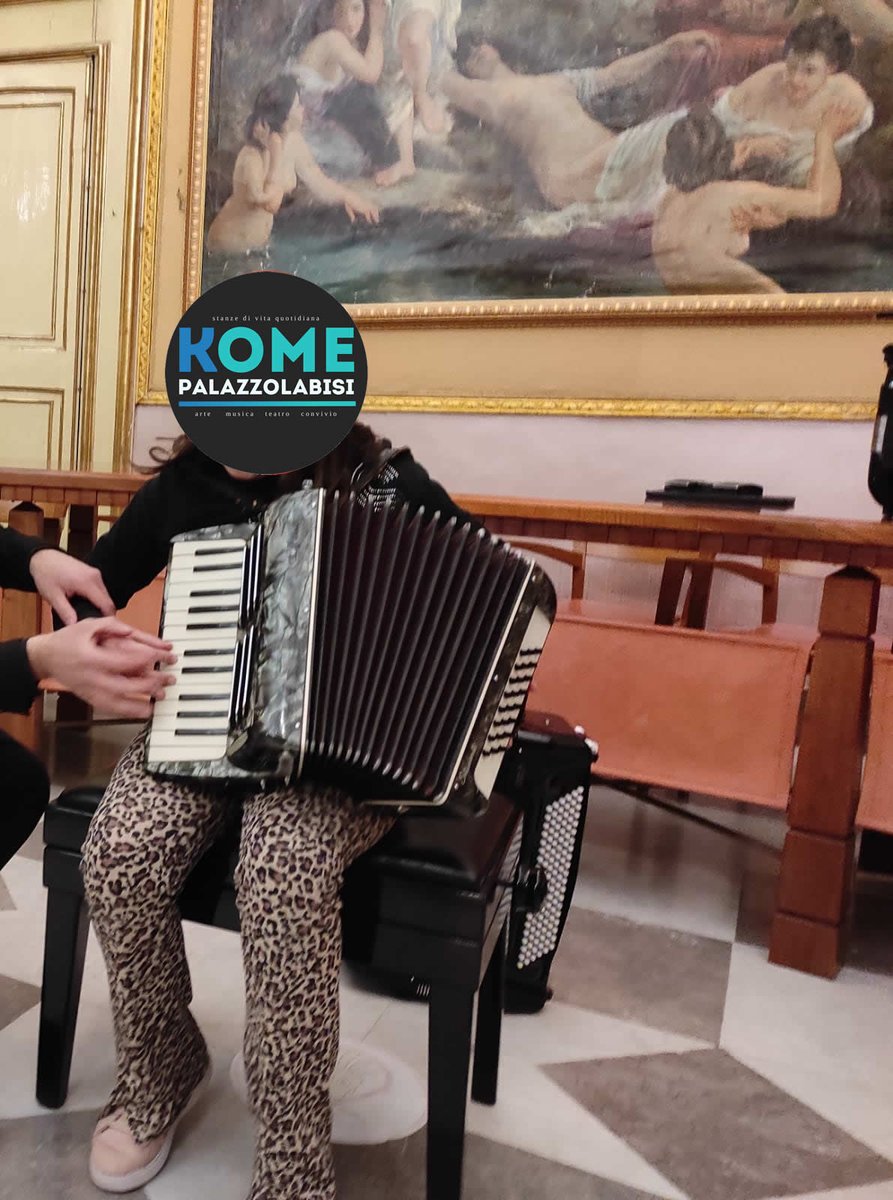 progettokome's tweet photo. Corsi di Fisarmonica e Pianoforte del Maestro Gianni Amore

Iscrizioni al numero 339.4263492

P.S. Possibilità per i più piccini di poter studiare fisarmonica senza l'obbligo di acquistarla subito.

Fino ad esaurimento scorte 😅

#kome
#komestanzedivitaquotidiana
#komecomiso https://t.co/9BEvlq2IJ1