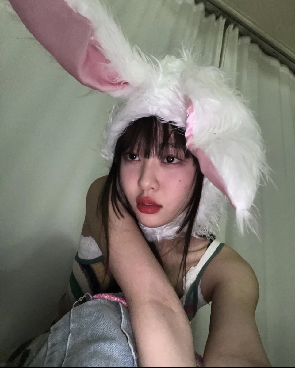 yvepics's tweet image. BUNNYVES