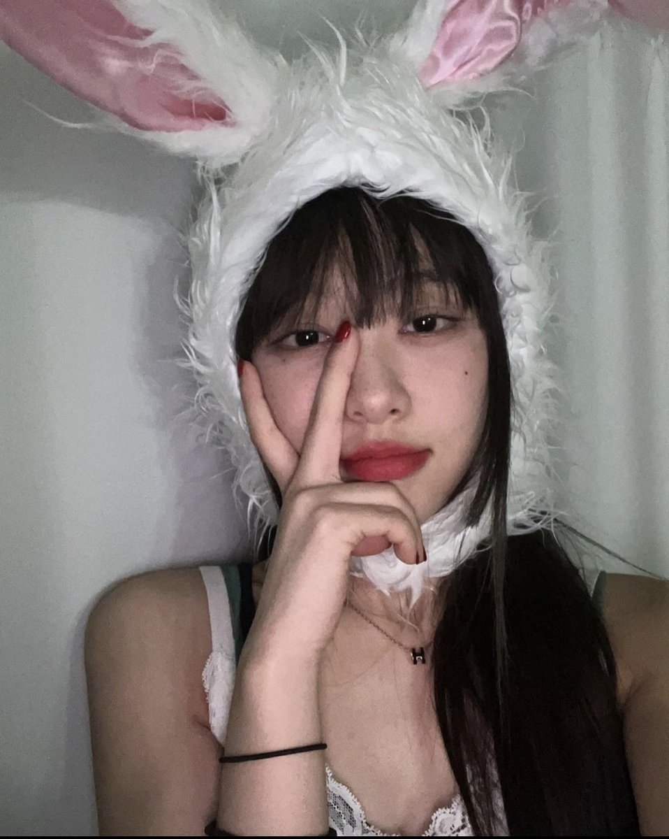 yvepics's tweet image. BUNNYVES