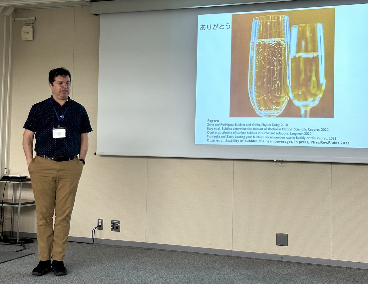 Zenit Research Lab (@zenitlab) on Twitter photo Our very own Roberto Zenit gave an excellent talk on the criteria for transition from stable to unstable bubble chain in carbonated drinks. When he gave the selected audience <a href="/PhysRevFluids/">Physical Review Fluids</a> ducks, the whole room ‘quack’ed up! (Pun intended) Our very own Roberto Zenit gave an excellent talk on the criteria for transition from stable to unstable bubble chain in carbonated drinks. When he gave the selected audience <a href="/PhysRevFluids/">Physical Review Fluids</a> ducks, the whole room ‘quack’ed up! (Pun intended)