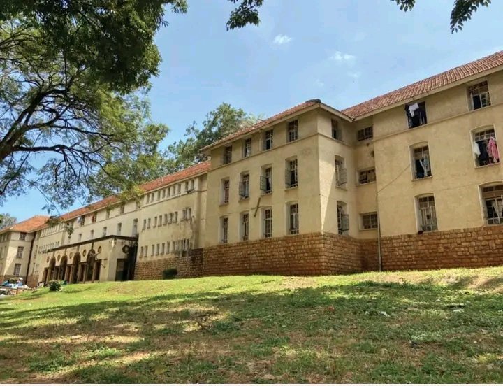 MAK-INTERFACE TV (@makinterfacetv) on Twitter photo SUCIDE‼️Makerere University government student in <a href="/NkrumahHall/">Nkrumah Hall</a> rescued from poisoning himself following a three day period of empty stomach. SUCIDE‼️Makerere University government student in <a href="/NkrumahHall/">Nkrumah Hall</a> rescued from poisoning himself following a three day period of empty stomach.