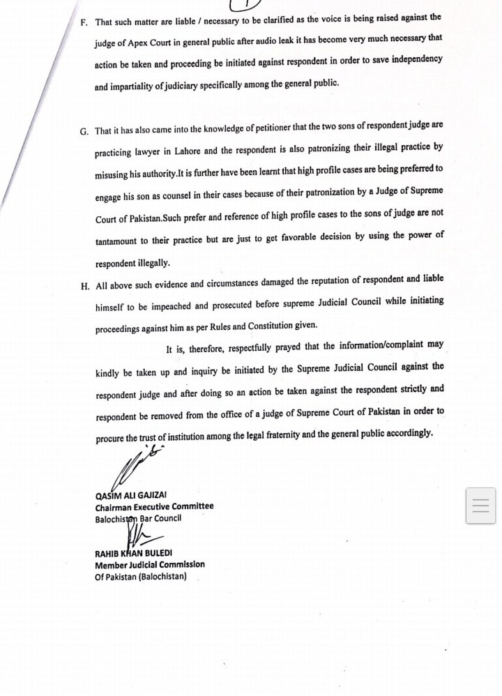 بلوچستان بار کونسل کے چیئرمین چیف ایگزیکٹو ایڈووکیٹ قاسم گاجزئی اور ممبر جوڈیشل کمیشن ایڈووکیٹ راحب بلیدی نے بلوچستان بار کونسل کی طرف سے جسٹس مظاہر نقوی کے خلاف ریفرنس سپریم جوڈیشل کونسل میں ریفرنس دائر کردیا.
#Quetta #SupremeCourt 
<a href="/qasslaw/">Qasim Ali gajizai</a> <a href="/RahibkhanB/">Rahib khan Buledi</a>