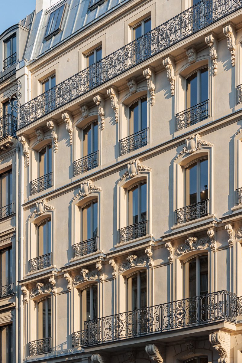 A vos votes pour l’édition 2022-2023 des #GreenSolutions <a href="/Construction21F/">Construction21 France</a> !
👉Votez ici bit.ly/40OuqIe pour notre belle opération du 43 rue de Châteaudun #Paris9 !
➡️ Transformation bureaux en logements
➡️ Catégorie Maîtres d’ouvrage publics, Bâtiments résidentiels