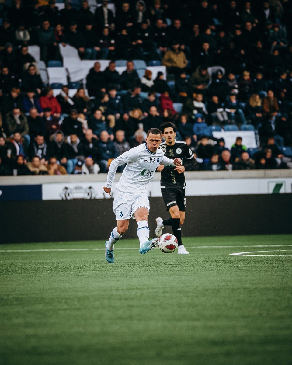 lausanne_sport's tweet photo. 𝕂𝕌𝕂𝕀🤩

Pour la première fois depuis plus de dix mois, 𝗡𝗢𝗧𝗥𝗘 𝗖𝗔𝗣𝗜 était présent au coup d’envoi d’une rencontre ce dimanche. 

#allezlausanne #lausannesport #lausanne #lausannelasportive https://t.co/KZb9IdlXHX