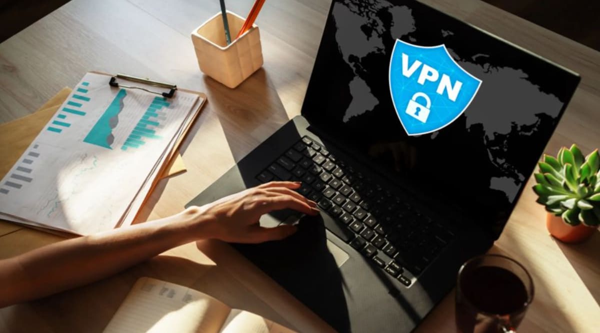 CeotechI's tweet photo. Le 10 migliori VPN di sempre: proteggi la tua privacy online
#CyberGhost #ExpressVPN #Internet #IPVanish #Navigare #NavigareSicuri #NavigazioneInIncognito #NordVPN #Notizia #Online #Privacy #ProtezioneDeiDati #Sicurezza #StrongVPN #Tech #TorGuard #VPN

https://t.co/8vHcCRXiTU https://t.co/LeKWtYXrvy