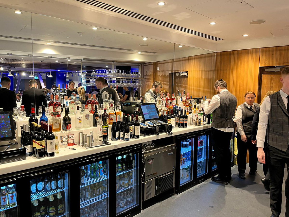 Kappture's tweet photo. Safe travels to all our #FrictionlessDeployment teams this week in Uk ๐ฌ๐ง France ๐ซ๐ท Ireland ๐ฎ๐ช installing 42 new sites #Education #Stadia #LiveEvents #FoodService #StrongUnit https://t.co/KXUZwxS5LW