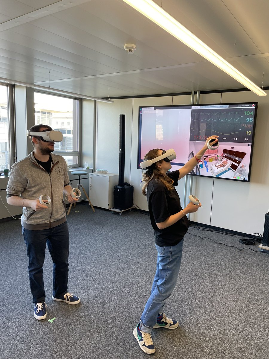 ￼Ready for takeoff! 🚀 Our team is gearing up to soar to new heights with our pilot study using VR for interprofessional teamtraining. #BeLearn #VRtraining #VirtualReality #MedicalEducation #Innovation @unibern @inselgruppe @TanjaBirrenbach @julianekaemmer