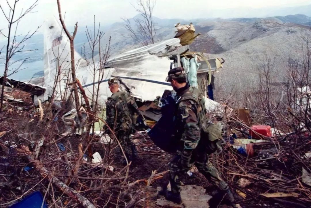 Air Crash Daily on Twitter " OTD in 1996 United States Air Force