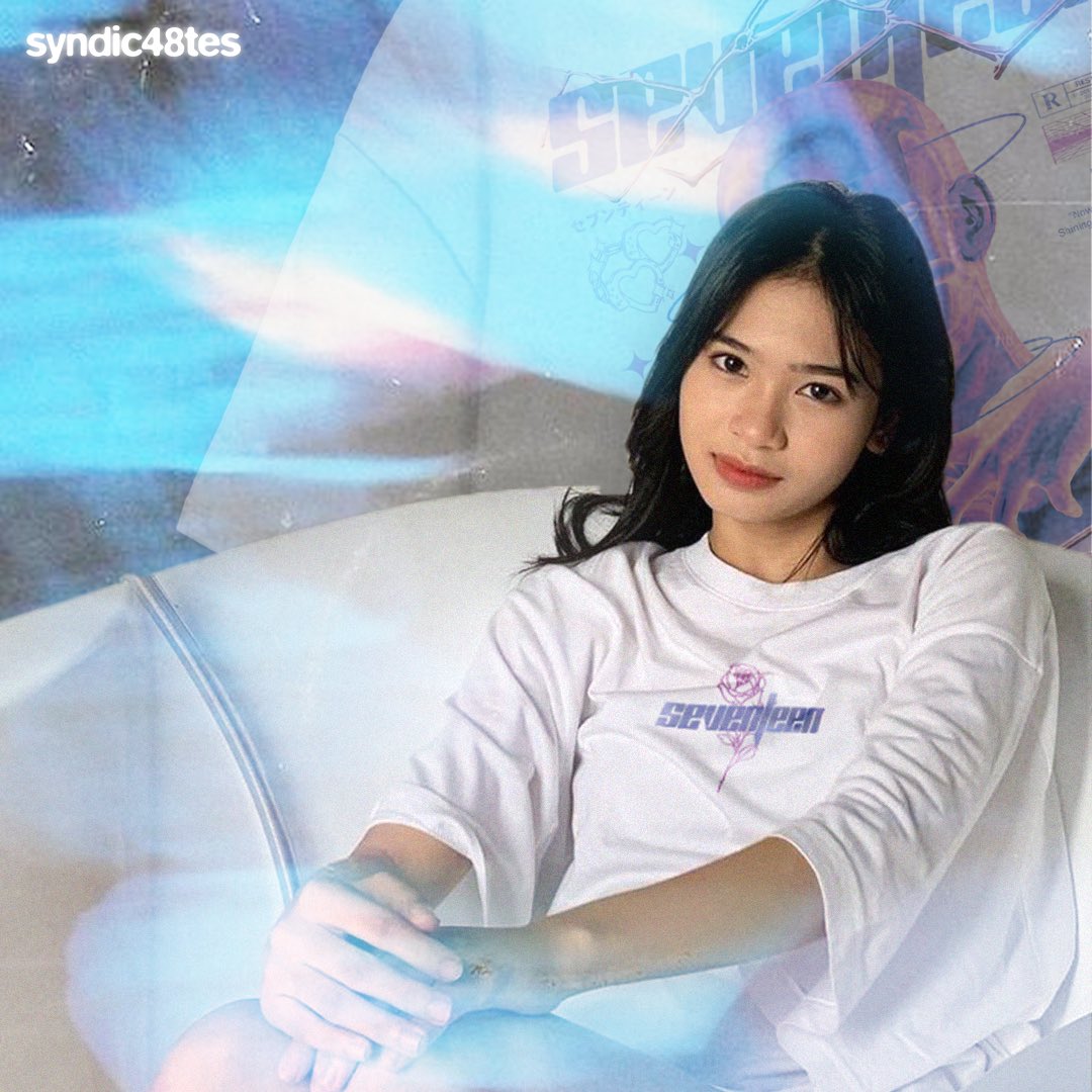 syndic48tes's tweet photo. HAPPY BIRTHDAY @S_FloraJKT48 🤍

GIVEAWAY ALLERT

to celebrate flora’s birthday, we will give you 2 “seventeen” t-shirt.

the requirement for join the giveaway is:
- follow our account
- like and retweet this post
- give your birthday wishes for flora with hastag #18elovedFlora https://t.co/Vk2gZtVQZX
