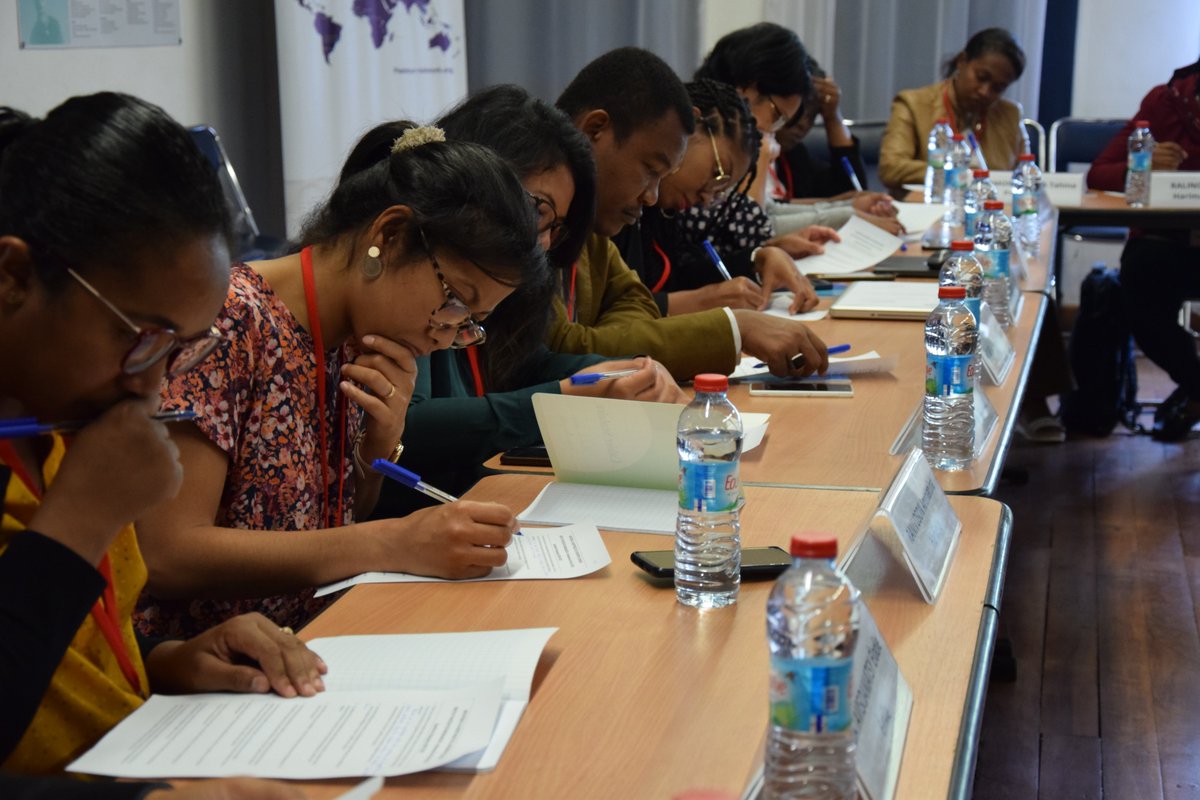 Institut Pasteur Madagascar🇲🇬 (@pasteurmg) on Twitter photo La formation « Initiation à la bioéthique de la recherche clinique » a débuté ce jour à l’Institut Pasteur de Madagascar dans le cadre du #ProjetRISE, financé par l’<a href="/USAIDMadagascar/">USAID Madagascar</a>. 25 professionnels de la santé vont être formés durant 3 jours.
<a href="/Msanp_Mada/">Ministeran'ny Fahasalamam-bahoaka</a> La formation « Initiation à la bioéthique de la recherche clinique » a débuté ce jour à l’Institut Pasteur de Madagascar dans le cadre du #ProjetRISE, financé par l’<a href="/USAIDMadagascar/">USAID Madagascar</a>. 25 professionnels de la santé vont être formés durant 3 jours.
<a href="/Msanp_Mada/">Ministeran'ny Fahasalamam-bahoaka</a>