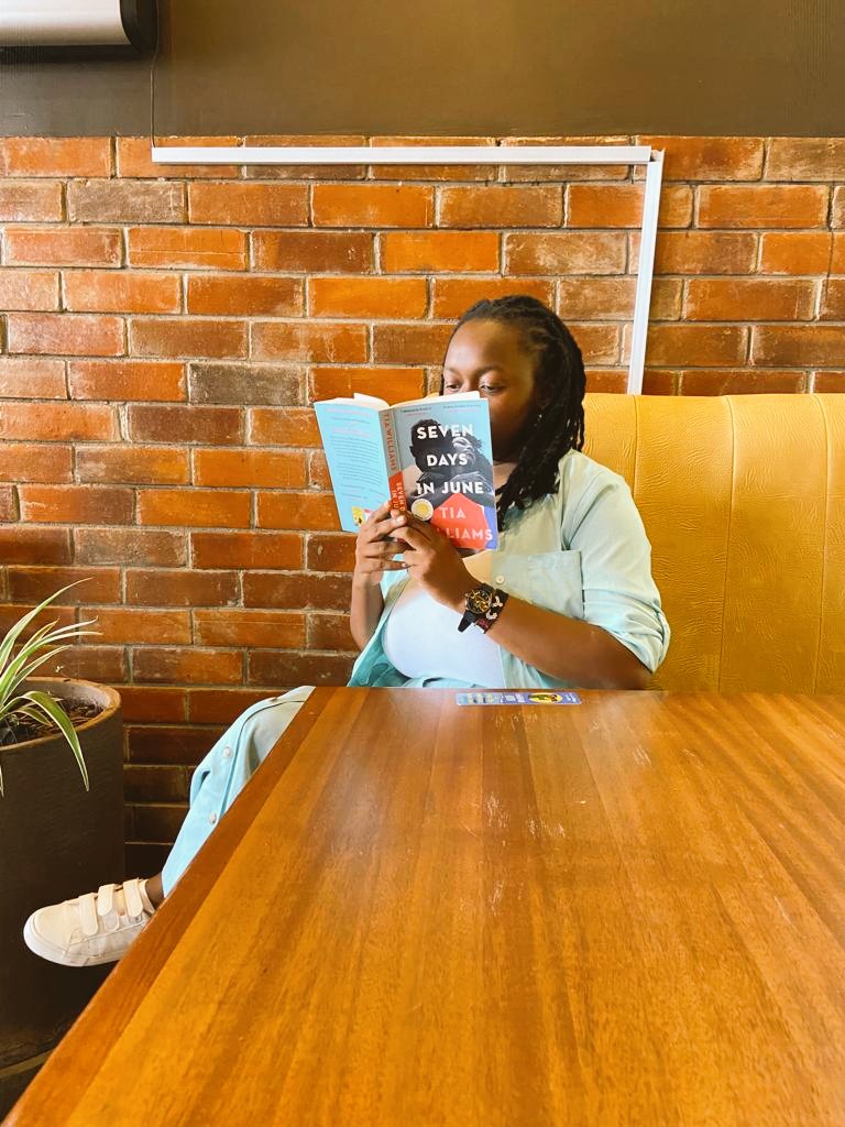mutcy_'s tweet photo. #Aprilread .
Let's see what the hype is about.
#BookTwitter #books #tuesdayvibe https://t.co/hkOUB9K936