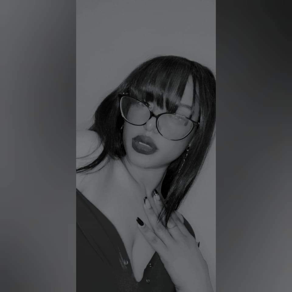 BVzquez7's tweet photo. Putika Dominikna Kary Spinal 
Face y wasap +1 829-341-0577

100% real no fake

#CoDMobile #gamergirl #latinas #CODm #facegirl #cb #mexicangirl #MobileGame #viral #LatinasCulonas #DominicanRepublic #MexicoEnLaCabeza https://t.co/7AeuruwBh4