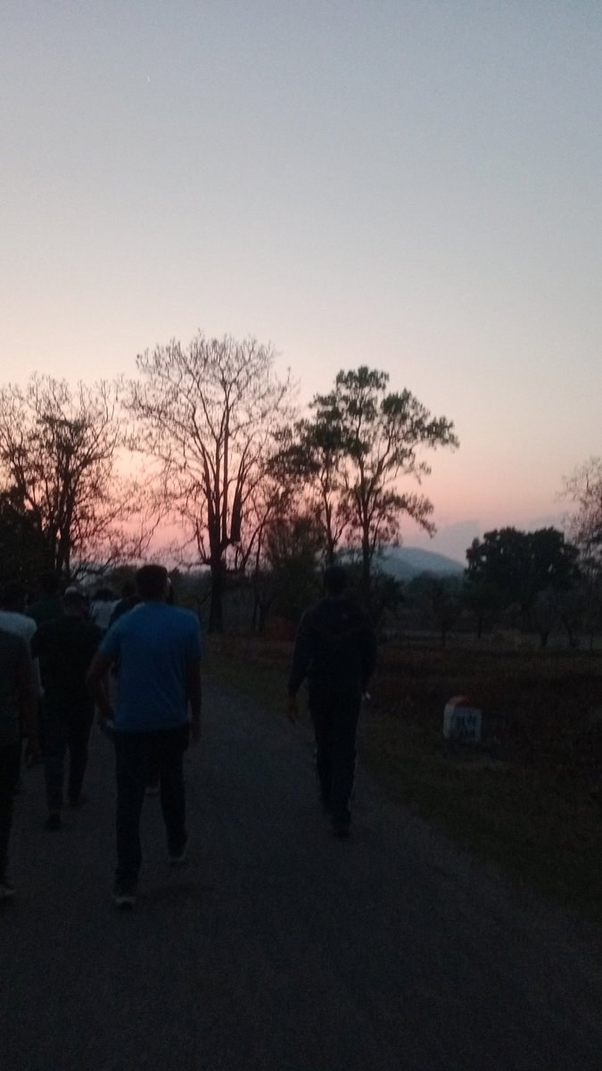 ADS20543371's tweet photo. Nss Ggv unit camp ग्राम #umaiyadadar अत्यंत सुंदर व मनभावन,गांव मे महुआ की प्रधानता है व इसके अलावा गाँव मे पर्यावरण की शुद्धता एवं विभिन्न प्रकार के फल-फूल परिपूर्ण है। @NssrdD @_NSSIndia @nssggcuCG @NSSRDBhopal @nssrdB @NssChhattisgarh @ConnectingNss @ggv_smc 
#nssunitcampggv https://t.co/u6I8q7XBJT