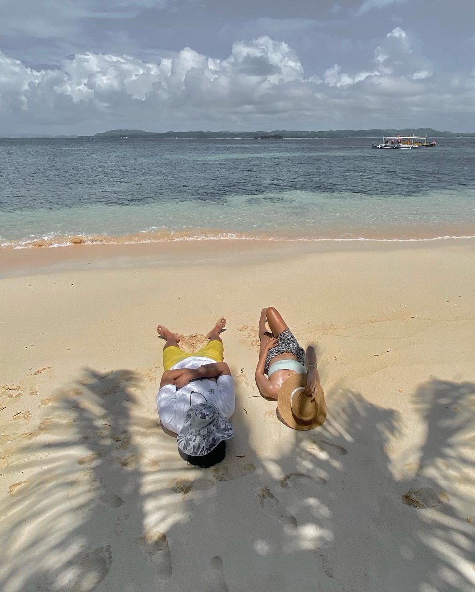 AmitStephanie's tweet photo. the island pt.1 https://t.co/mbQ9SqU4MR