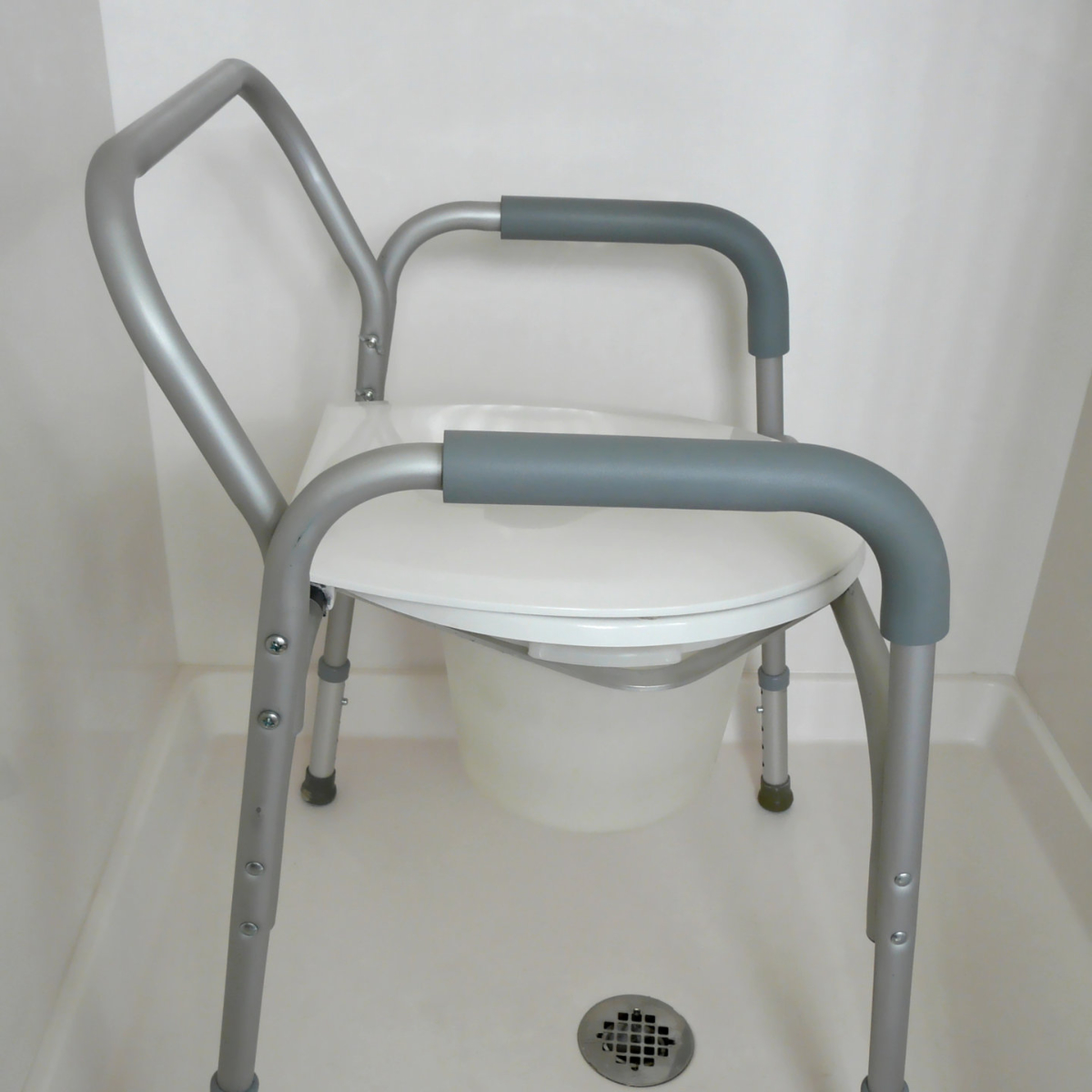 medicalhealthds's tweet image. All About Commode Chairs

Commode chairs are used as a toilet. It is for people who are unable to walk to the bathroom or need support doing so due to an illness or frailty. 

Read more: facebook.com/permalink.php?…

#MedicalEquipmentAndSupplies #CommodeChairs #StCroixVI