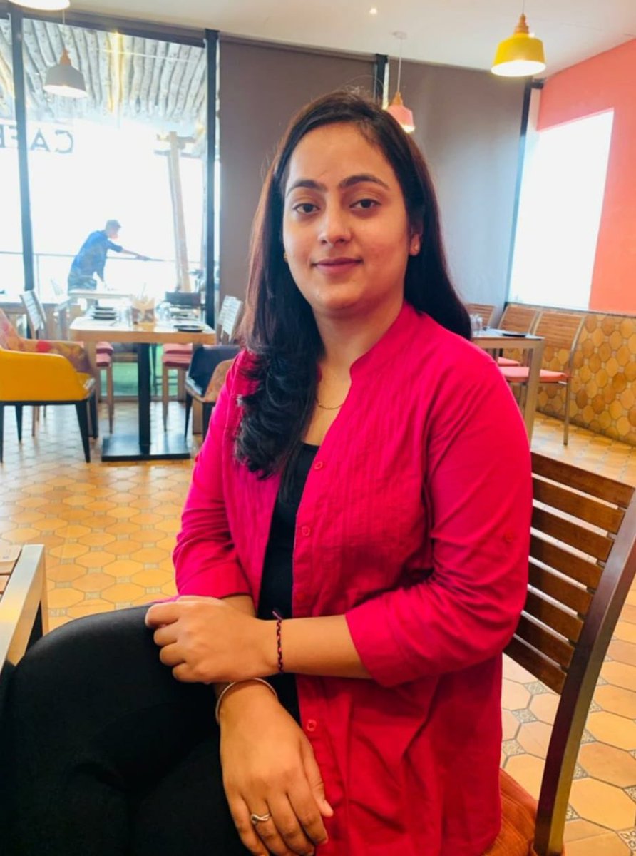 DeepaAthlete's tweet photo. 1/ Entrepreneurship is a lot like sports - it demands taking risks and having faith in oneself.  Recently, during one of my interactions with OYOpreneurs, I was introduced to the story of a remarkable OYO patron, Dr. Surabhi Choudhary. https://t.co/ygnKHlCQr8