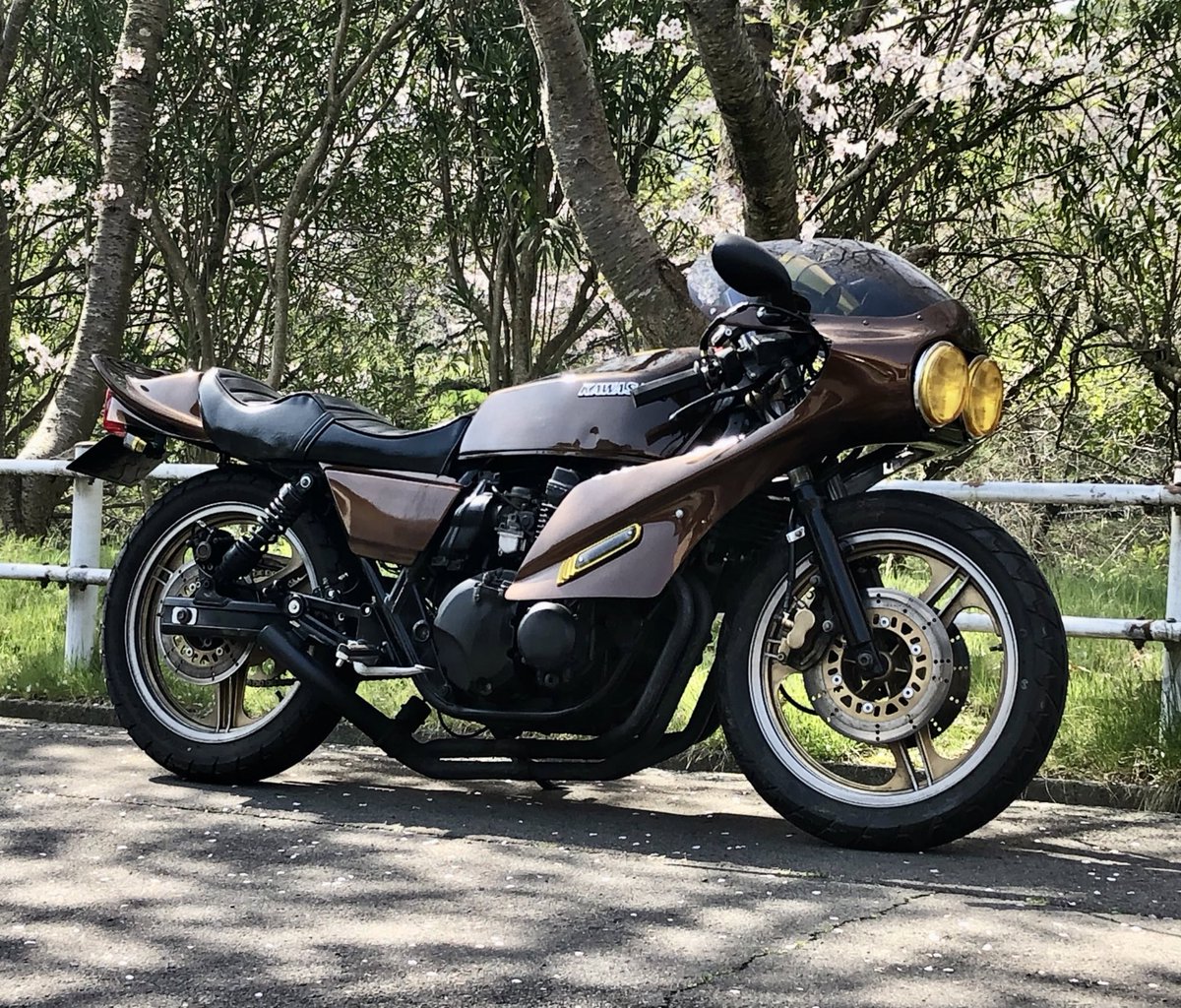 ocharakazephyr's tweet photo. #これでフォロワーさん増えました

なんかバイク作るごとにフォロワーさん増えて嬉しい限りです🥲
これからもよろしくお願いします🙇‍♂️ https://t.co/CAfmcezpXQ