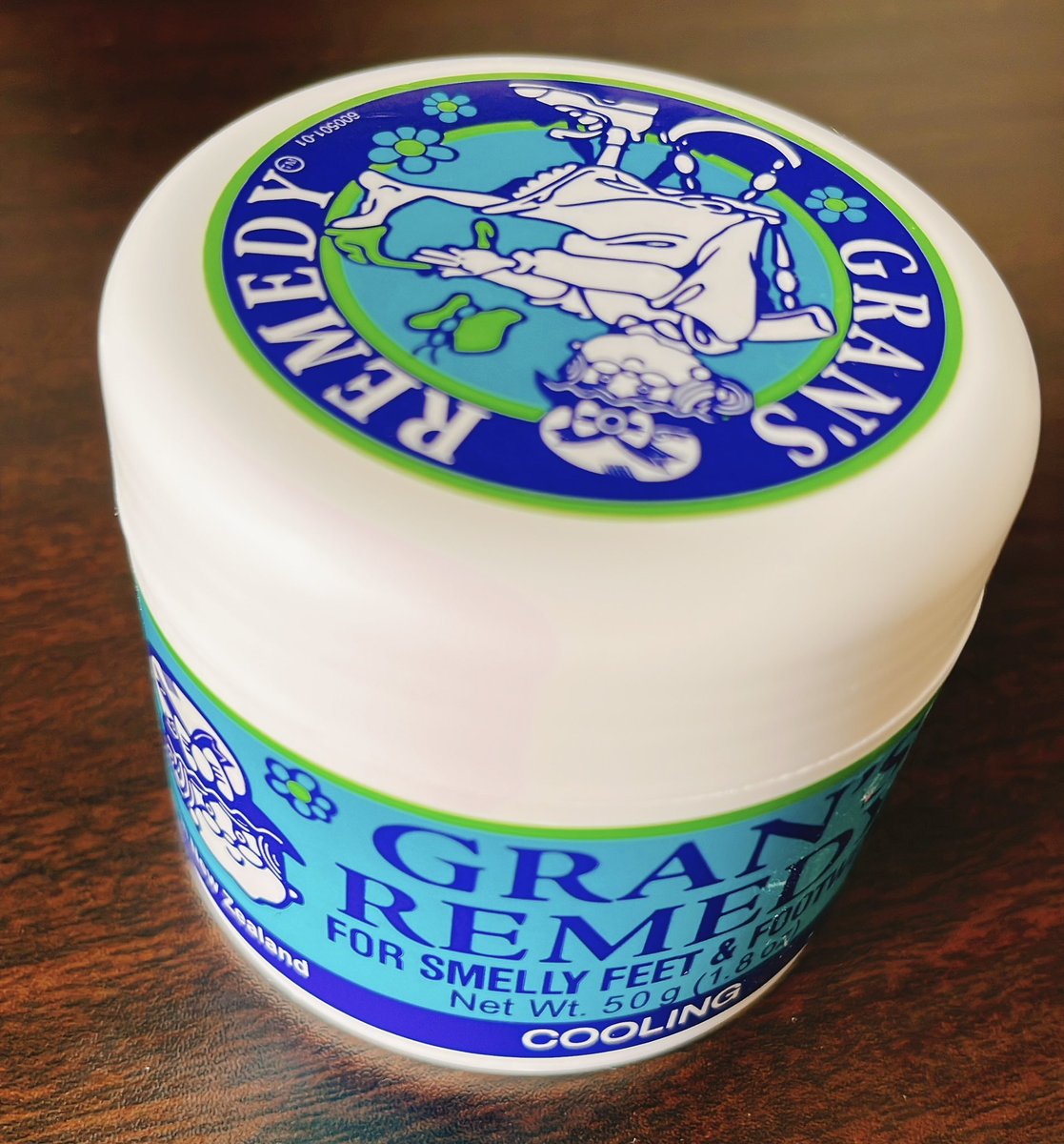 黒崎 英梨(くろさき えり) on Twitter "くつの臭いでお悩みの方はこちらがお勧めです！ その悩みが吹き飛び、履き心地もサラサラに