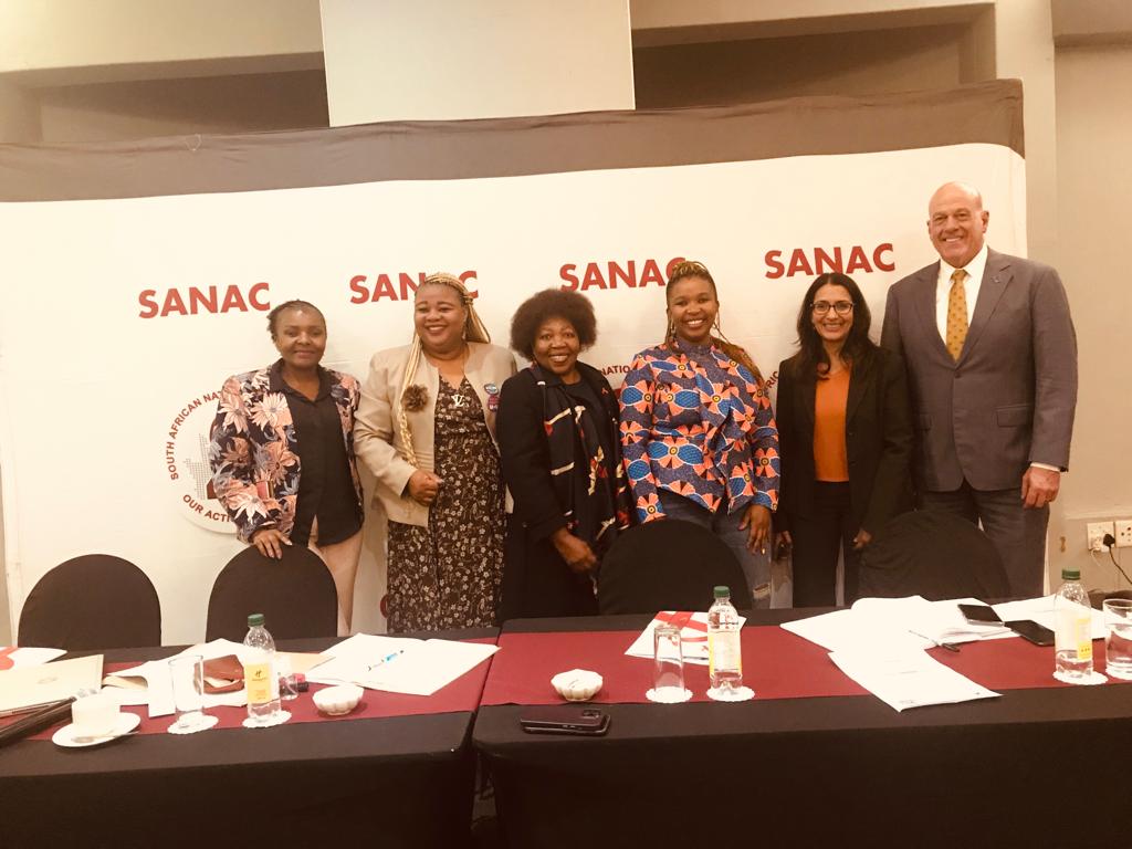 Mandisa_Dukashe's tweet photo. If you want to walk fast, walk alone. But if you want to walk far, walk together. Success has a lot to do with your allies
Team #HIVLiteracy #UequalsU #advocacymatters #CommunityCentredHIVResponse #20212026GlobalAidsStrategy
#EndingAidsBy2030 https://t.co/9NJFCOUII4