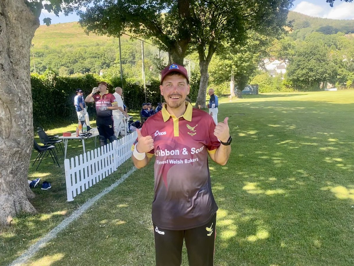 🏏💷Got there❗️Thanks to everyone who has given to our fund during <a href="/valleyscricket/">Walking In The Valleys For Young Cricketers</a>, of course to our team of walkers with Jon Toghill and <a href="/Jontstein1987/">Jonathan Cross</a> Cross doing all 4️⃣ days, and to <a href="/cannycricket/">Michael Cann</a> and all our host clubs &amp; colleagues. 
Fund still open 👉🏽 justgiving.com/crowdfunding/m…