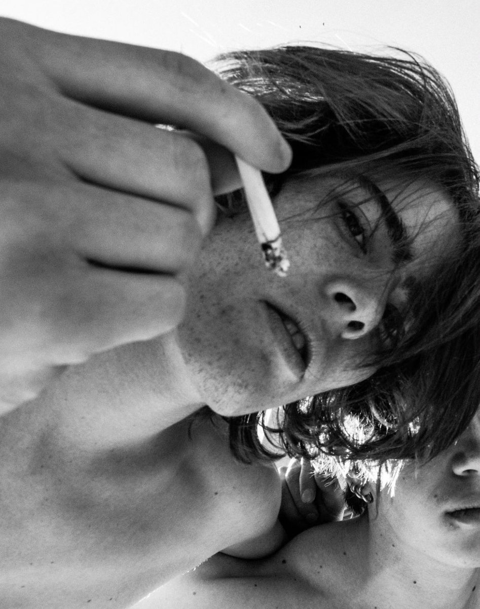 Concrete Dreams 🥀

Throwback to my time in #belgrad with the locals, trying to find a creative purpose to all this concrete.