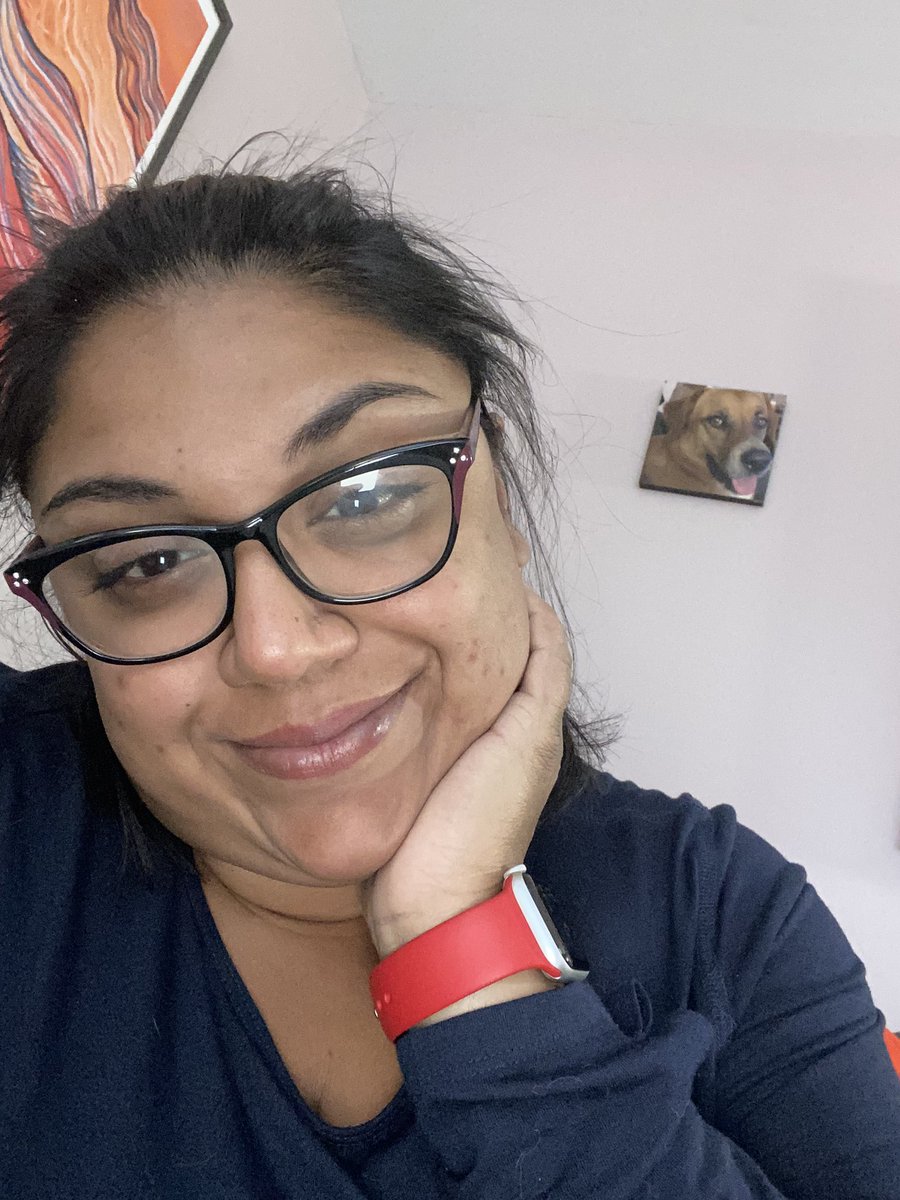 pritinemani's tweet photo. How someone looks is not an automatic indicator of their mental health struggles.
One photo is from this morning. One is from this weekend.
Both are faces of depression. I’m not less depressed bc I put on makeup. I’m just protecting myself.
#thisisdepression https://t.co/iWDfxNNn2W