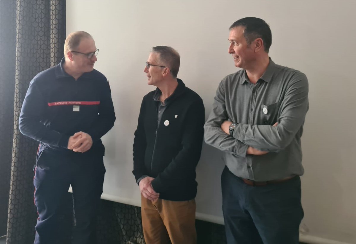 AvenirSecours's tweet photo. ✅Vie du Bureau National : Acte 2⃣. Accueil chaleureux des membres du BN par le DDA de la Marne, le colonel Laurent NICOLAY. Début des travaux et préparation de l'assemblée générale de demain📜 https://t.co/luQPE5bHpv