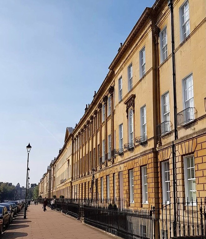Our favourite street in Bath looking beautiful as ever in the sunshine! Who else is more than ready for summer?! ☀
.
.
#bath #pulteneystreet #lauraplace #visitbath #explorebath #bathlife #whatsoninbath #yourbathcity #bluesky #summer #accountants #bathuk #somerset