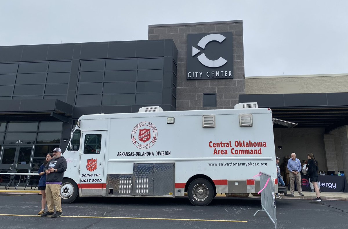 SalArmyCAAC's tweet photo. We will have canteens stationed at City Center, Berkeley Apartments, Osage Rd, and others roaming to provide lunch and dinner, snacks, and hydration. https://t.co/6NPzJQeSOY