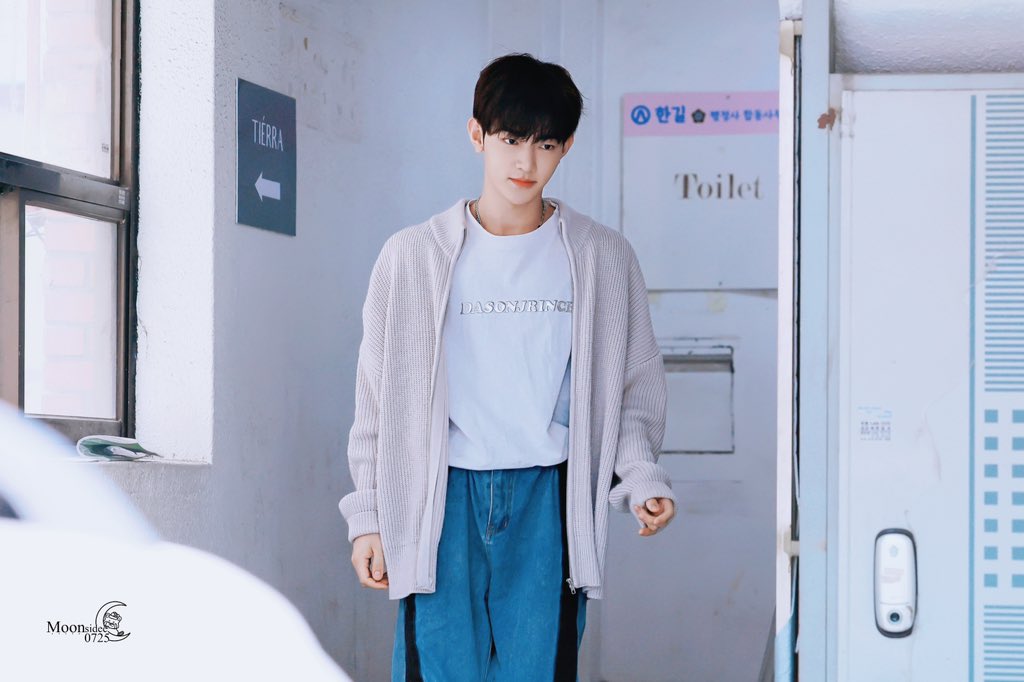 Moonsidee0725's tweet photo. 230404

설레네요

 #장하오 #章昊 #ZHANGHAO #보이즈플래닛 https://t.co/pFR5BKCb9L