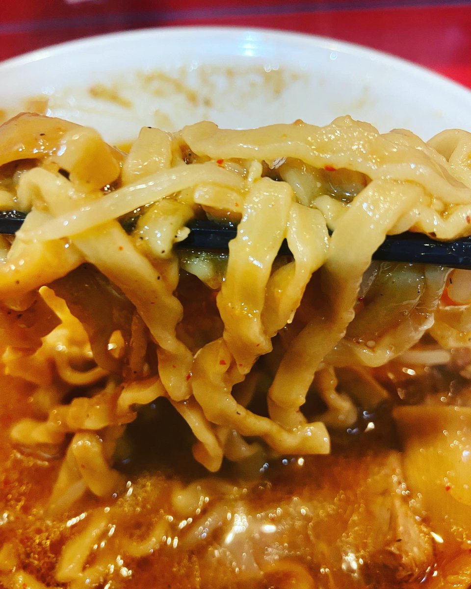 oyayubihead69's tweet photo. 限定味噌ラーメン
上げ忘れの最幸なやつ(。-∀-)
ご馳走様でした🙏 https://t.co/aF50fNjl0S