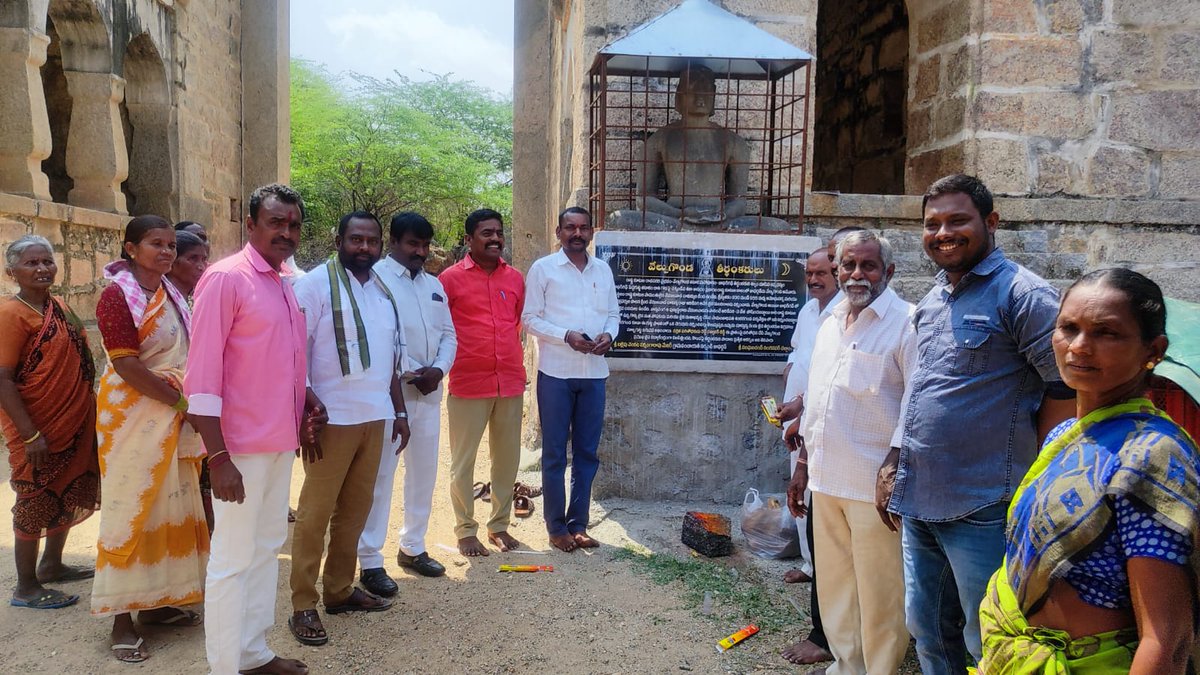 Sangamchand3's tweet photo. Lord Mahavira's 2622 Janm Kalyanak is being celebrated by local villagers (all Non-Jains) today at historical Zaffargadh town of telangana. images were found here a few years ago and were restored 
by JainGlory foundation with support of local Sarpanch sir and villagers https://t.co/B17FMlqNTV