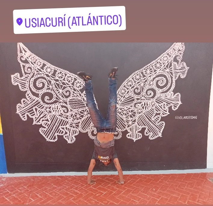 renlopezs's tweet photo. La #Capoeira rompe los esquemas de las artes marciales y también de las fotos.
Es lo que me gusta de la capoeira ayuda a tener perspectivas diferentes en todas las áreas de la vida #RenFit #Usiacuri https://t.co/4AmwbjVN0C