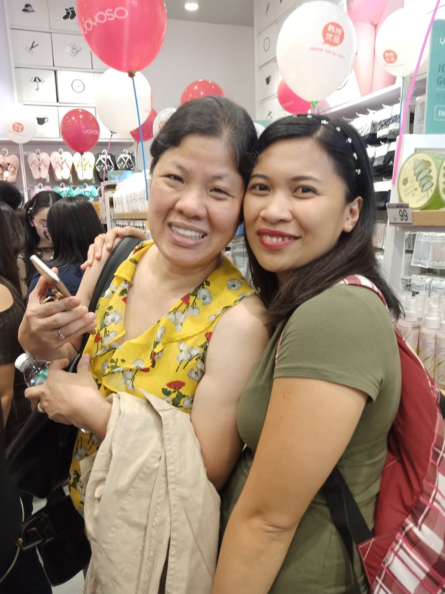 Miss ko na ang pamilyang to.

#Delavins
#KissesDelavin
#KissesComeBack

<a href="/KissesDelavin/">Kisses Delavin</a>