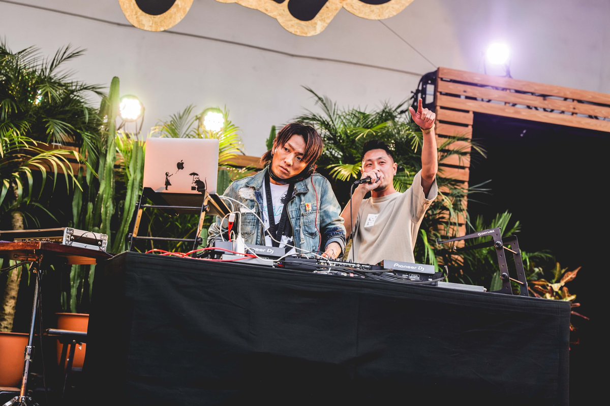 GroovingJam's tweet photo. 🪐 𝐋𝐈𝐕𝐄 𝐏𝐇𝐎𝐓𝐎 🪐
2023.4.2(sun) DAY2
/
THE PINK DANCERS/ DJ MA-SHA
\
Photo by @SPG_NABE
#Groovingjam
#livephoto https://t.co/3uQ0GGQLaF