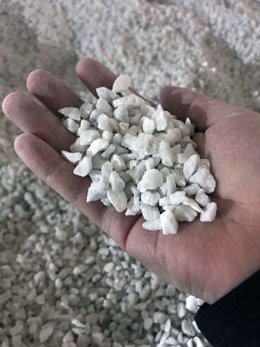 TERRAZZCO's tweet photo. TERRAZZCO is a reliable supplier of high-quality aggregates. As every project is unique, our team works with contractors to supply them with the right aggregates.
We crush and process marble, glass, and mirror chips.#aggregates #marblechips #glasschips #terrazzo https://t.co/lHXWsUIewu