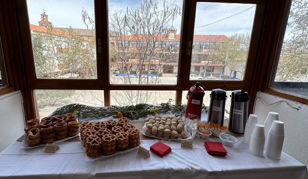FSEDipuCR's tweet photo. Os dejamos con unas imágenes del acto de clausura de los itinerarios de Terrinches, Villanueva de los Infantes y Castellar, celebrado en este último el pasado viernes 31 de marzo. Para más info, síguenos en Facebook e Instagram👍 https://t.co/3bOH1I3PdF