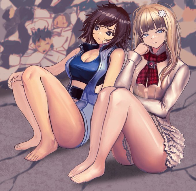 #格ゲーキャラ描こうぜ 

A「ケンカ仲裁屋じゃねーのかよ。全滅じゃねーか。」

B「男の死合に首突っ込むなとかなんとか…」

A「あーwそらそうなるわ。」 