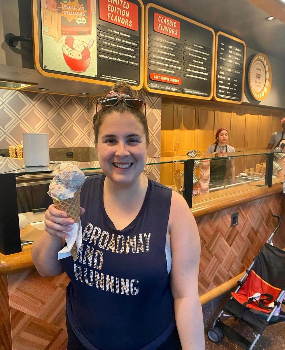 raw_threads's tweet image. Broadway and running and ice cream? 💙 Great idea @cass_ontherun , count us in! 🤩 #RawThreads #RawThreadsClub #RunEveryDay #HalfMarathon #Marathon #MarathonTraining #5k #10k #motivation #nevergiveup #youcandoit #inspiration #nonsweat #athleticwear