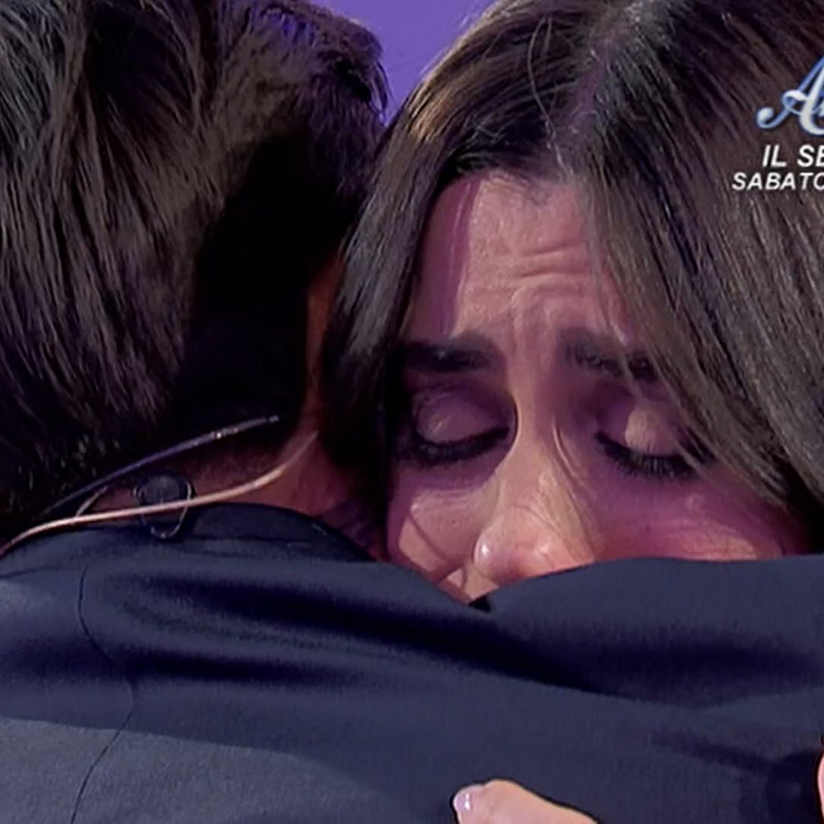frabiziovalerio's tweet photo. Una delle non scelte più commoventi
Alessio meriti il meglio 🥺❤️ #UominieDonne https://t.co/R4IhPjWT7W