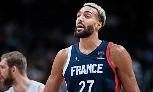 Cette Equipe! France peut gagner le @FIBAWC 2023 🇫🇷💙🤍❤️🏀 #FIBAWC #WinForFrance 🇫🇷🏀