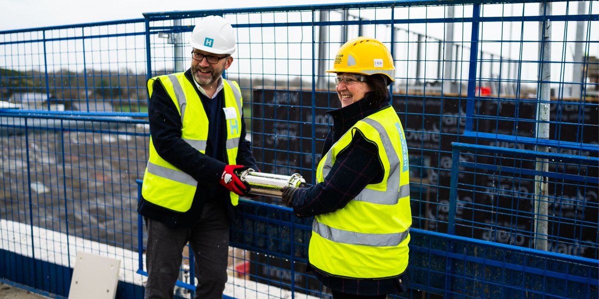 anthiasconsult's tweet image. We had a great time at the Unity Campus Topping Out Ceremony on Friday hosted by @HowardGroupUK . @UnityCampusCam buried a time capsule in the concrete of the top floor of their new laboratory buildings!
#UnityCampus #LabSpace