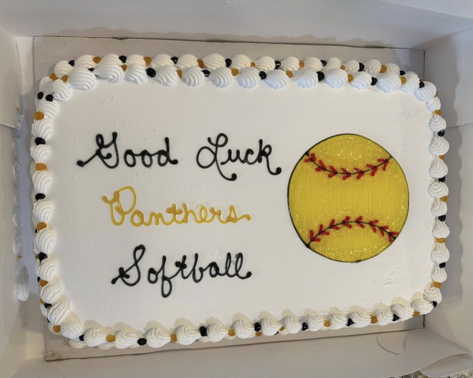 JuliaT2024's tweet photo. Pasta party yesterday for opening game today! Here’s to a great season. Good luck to my CJ Force teammates too! https://t.co/ugSnzGVc4f