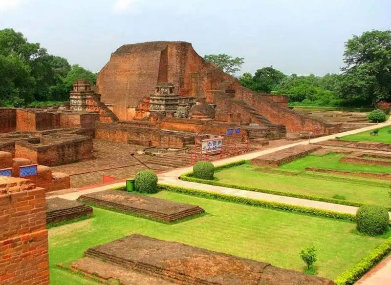 indobuddhisthf's tweet photo. #NalandaUniversity, #Bihar

The Nalanda #Mahavihara site is in the State of Bihar, in north-eastern India. It comprises the archaeological remains of a monastic and scholastic institution dating from the 3rd century BCE to the 13th century CE.

Read more : https://t.co/vPkFKOtr60 https://t.co/A2bZNxBisI