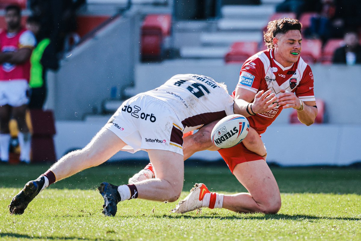 Giantsrl's tweet image. ⚡️ 𝗦𝗛𝗢𝗖𝗞𝗪𝗔𝗩𝗘 ⚡️

This hit was something special from @mattyenglis. 😤

#CowbellArmy🐮🔔