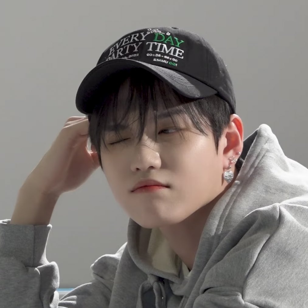 gyehxeon's tweet photo. 귀여워🥺🩵🩶🩷🩵🩶🩵🩵🩷 https://t.co/HboHzx9jcj