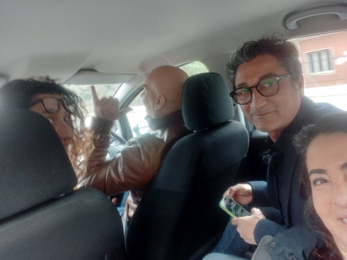 fulviagr's tweet image. In cammino per mettere un altro tassello al puzzle dell' #Ilva di #Taranto
#regionepuglia #ecologia #ambiente #salute #lavoro #cittadinanzaattiva #istituzioni