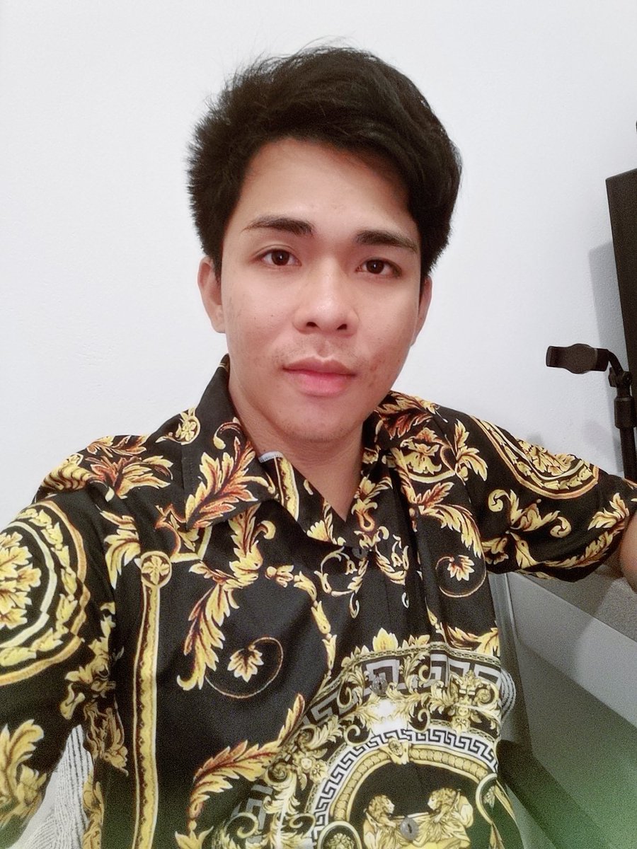Aeksawad's tweet photo. เหตุผลที่คนส่วนใหญ่ “ไม่สำเร็จ”
ไม่ใช่เพราะ “มีความรู้ไม่มากพอ”
แต่เพราะ “ไม่เริ่มสักที” ต่างหาก
ดังนั้น ไม่จำเป็นต้องเรียนเยอะ
จนรู้รอบครอบจักรวาล
เพราะสิ่งสำคัญ คือ กล้าเริ่มต้น
จะเริ่มเล็กเริ่มน้อย
ก็ขอให้ “เริ่มต้นให้ได้ก่อน”
#OnePlusTwo https://t.co/ngoAysLDCk